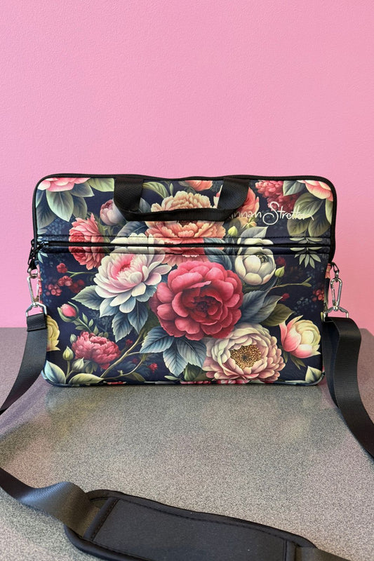 AS Laptop Case - Garden Huntress - 15" - 17" With Strap