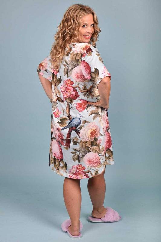 Women’s oversized cotton sleep tee in floral print NZ