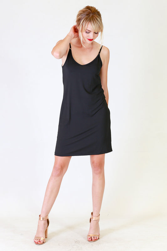 essiental black slip