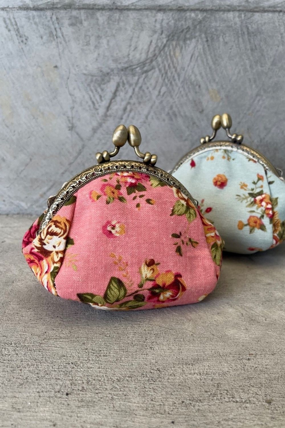 Annah Stretton Designer Coin Purse Coral Floral