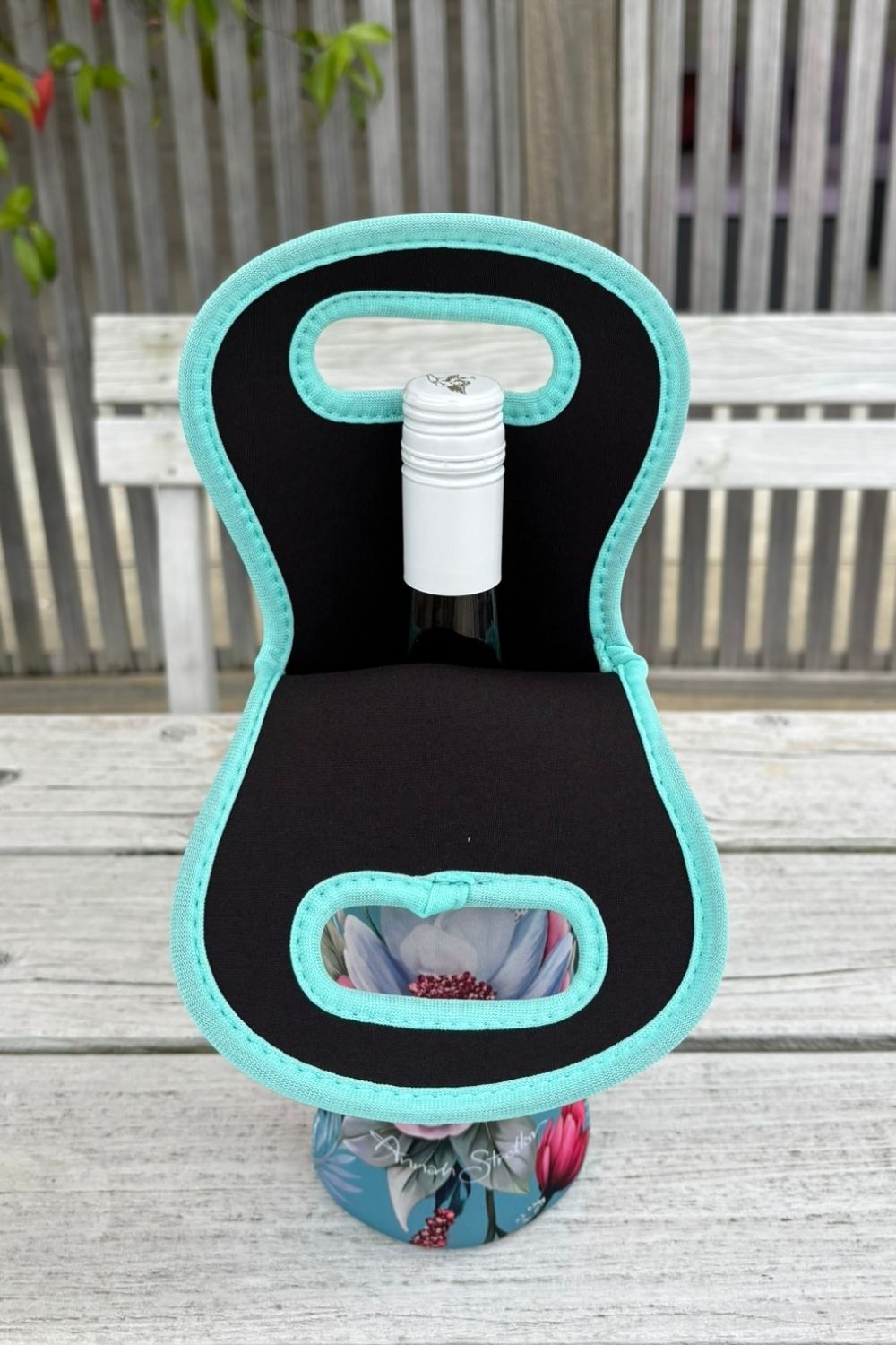 Rosetta insulated wine bottle carrier NZ designer