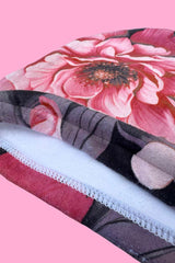 Ultra-soft microfibre absorbs water gently and tames frizz