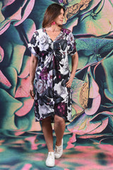 Adeliene cotton dress with streamlined silhouette and pockets