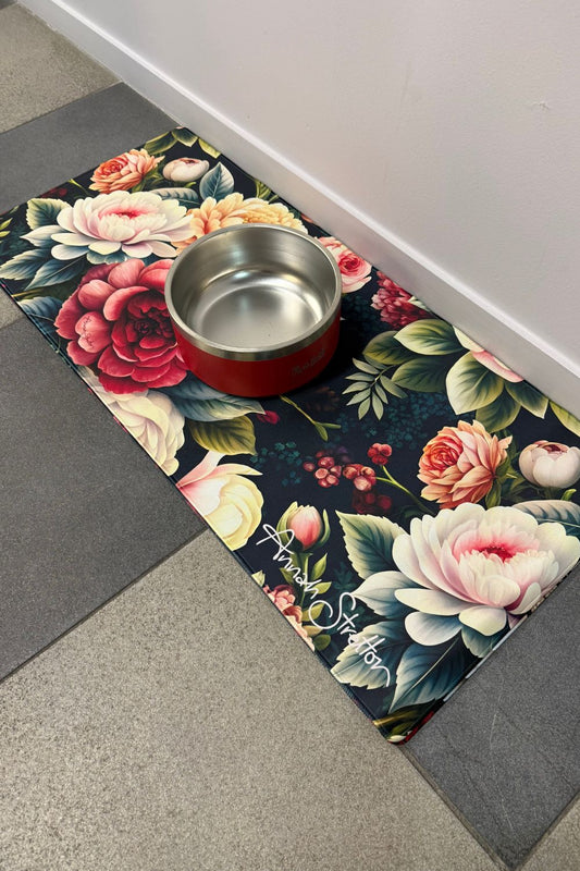 Computer Desk Mat - Garden Huntress