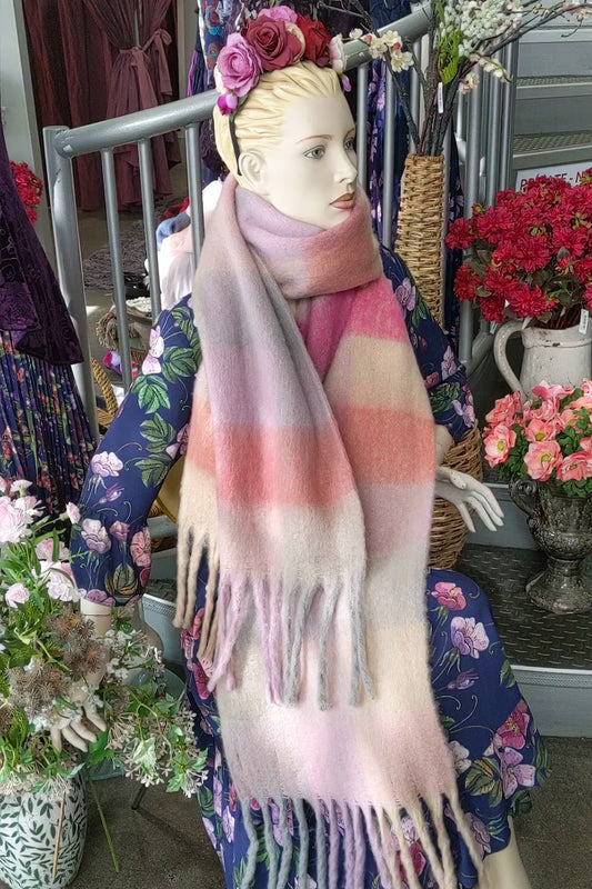 Aurora Scarf by Annah Stretton