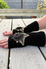 Bloom Fingerless Mittens - Black Rose