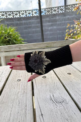 Bloom Fingerless Mittens - Black Rose
