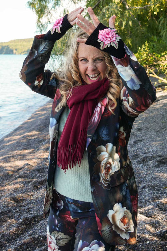 Bloom Fingerless Mittens - Pink Rose