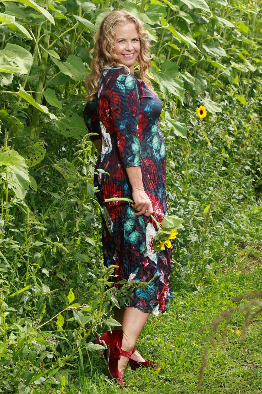 Winter Rose floral pleated midi dress