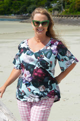 Rica Masey Tee - Roses Of Eden