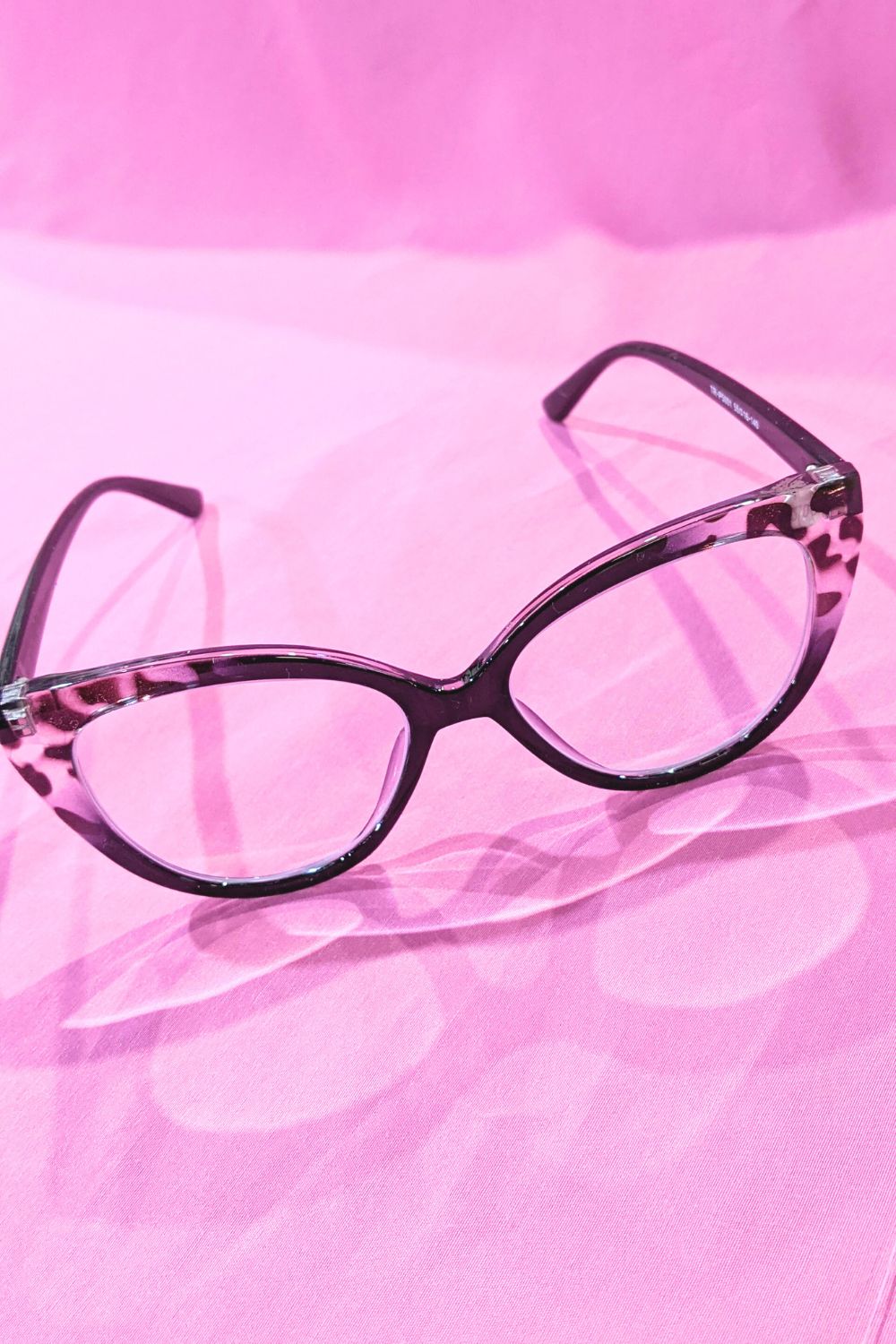 Eleanor Reading Glasses - Black Tort - 2.00