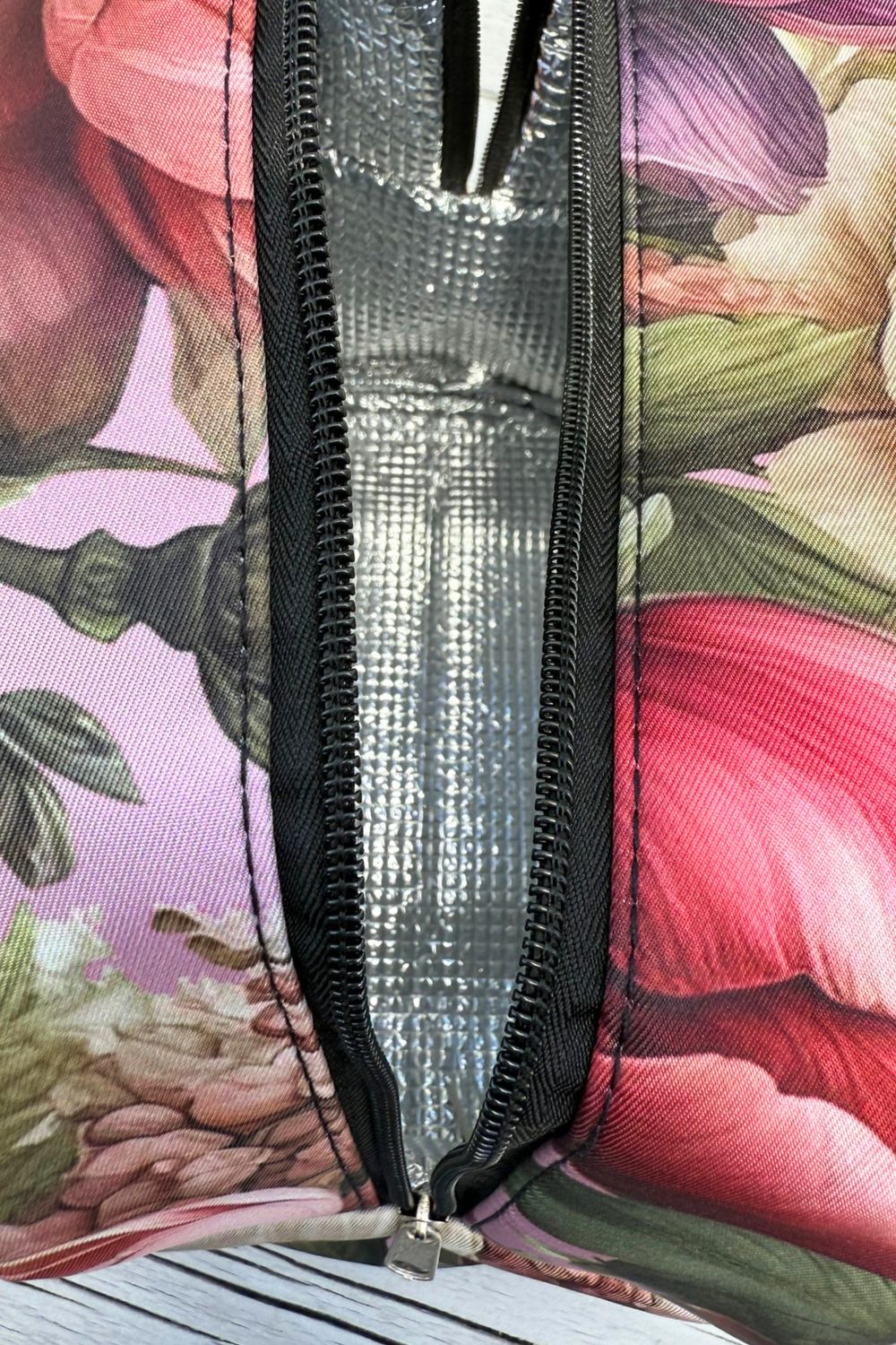 Women’s floral cooler bag