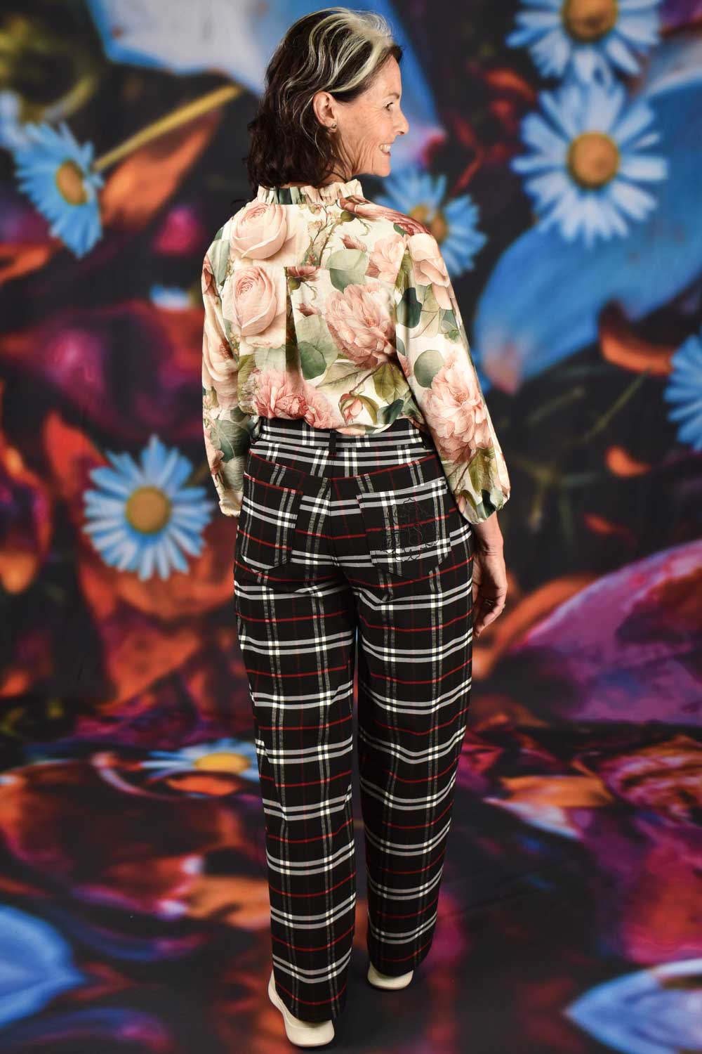 Madison Pant embroidered pocket detail