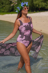 Flattering floral togs