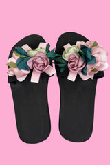 Women’s lightweight sandals – black base with pastel 3D roses