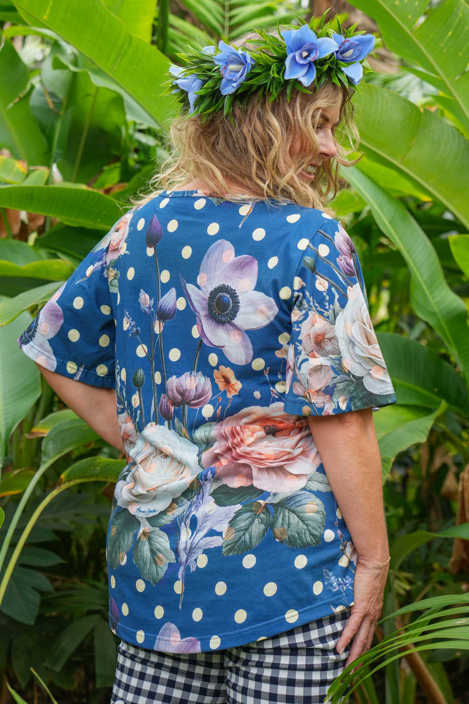 Summer tee with elbow length sleeves – Annah Stretton