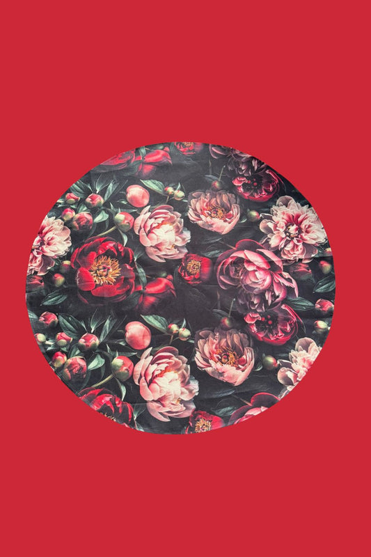Annah Stretton Festive Whisper Christmas round table runner – 120cm floral décor