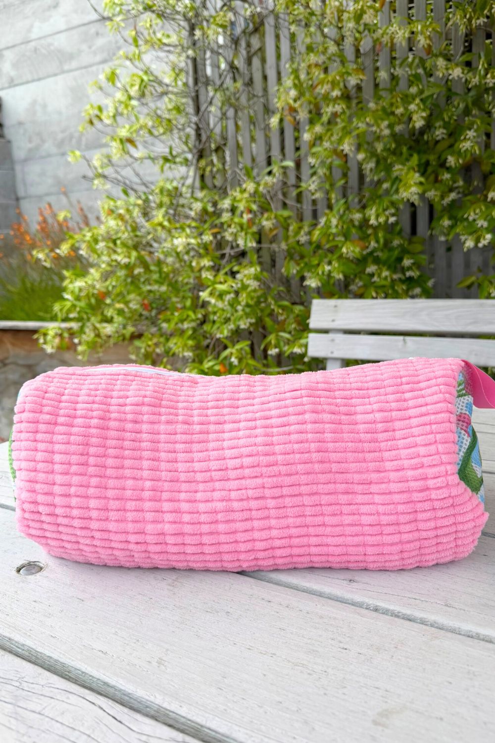 Pink Shoe Wash Bag with Zipper Closure