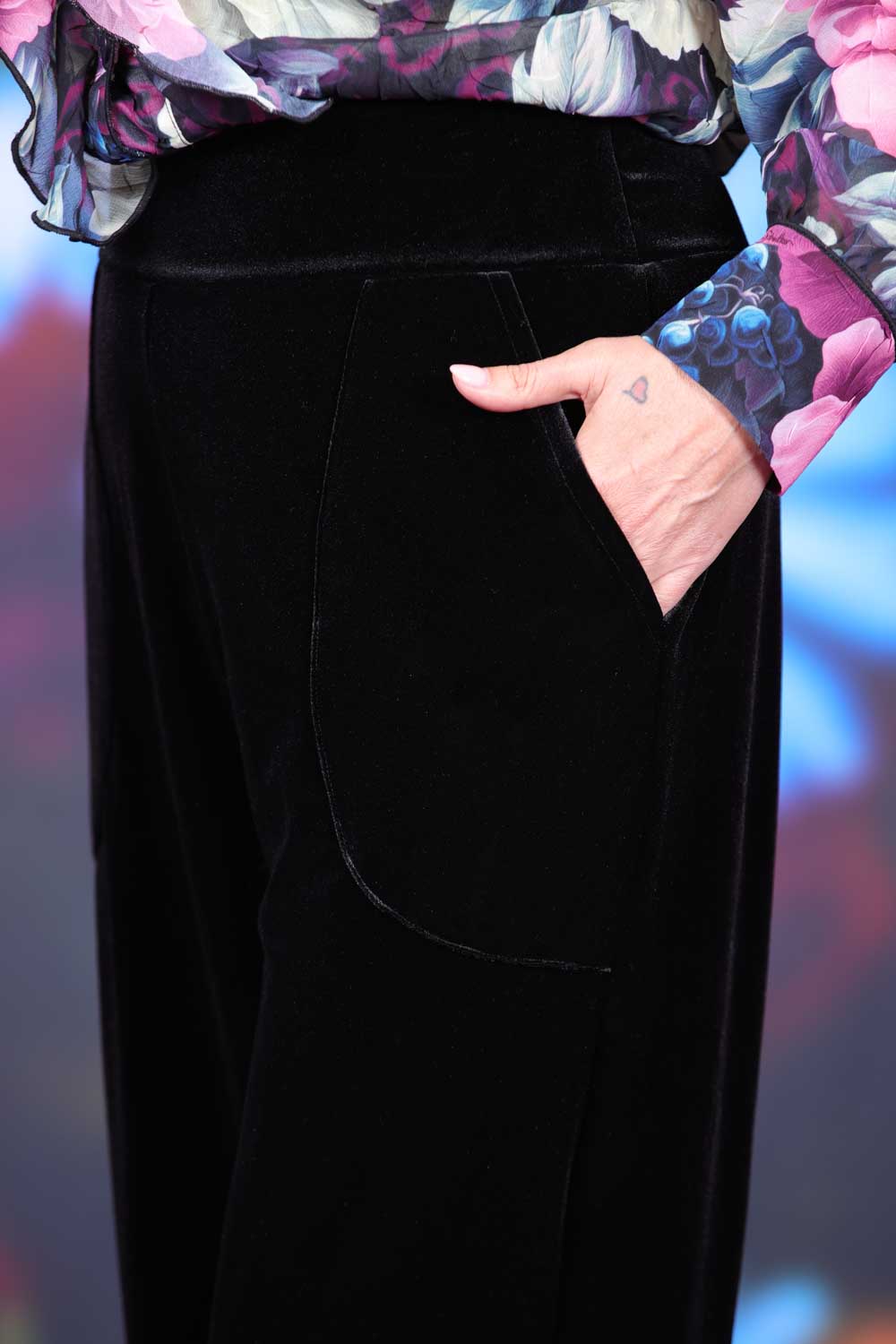 Stretch waist velvet trousers NZ