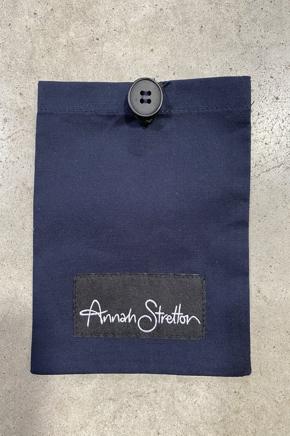 cotton bag to keep face mask in