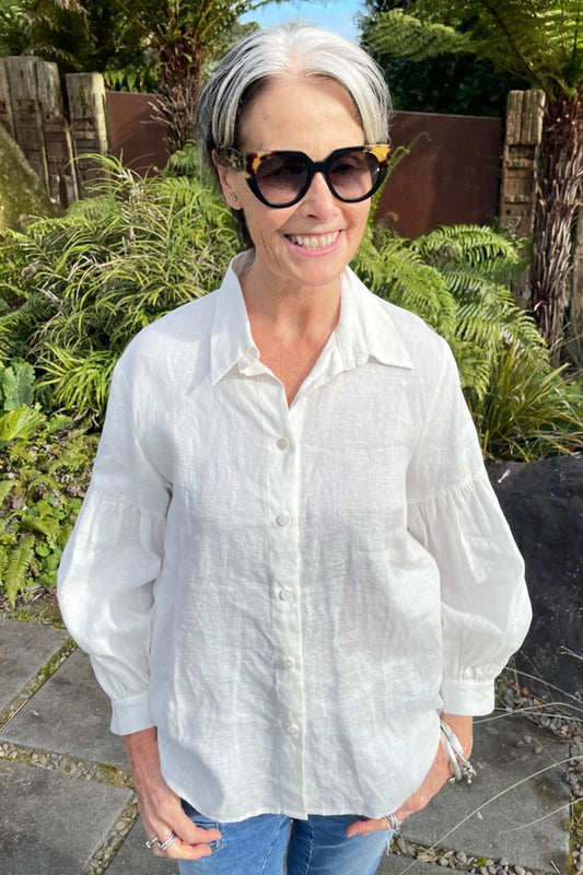 annah stretton wearing popo emmy shirt in white linen