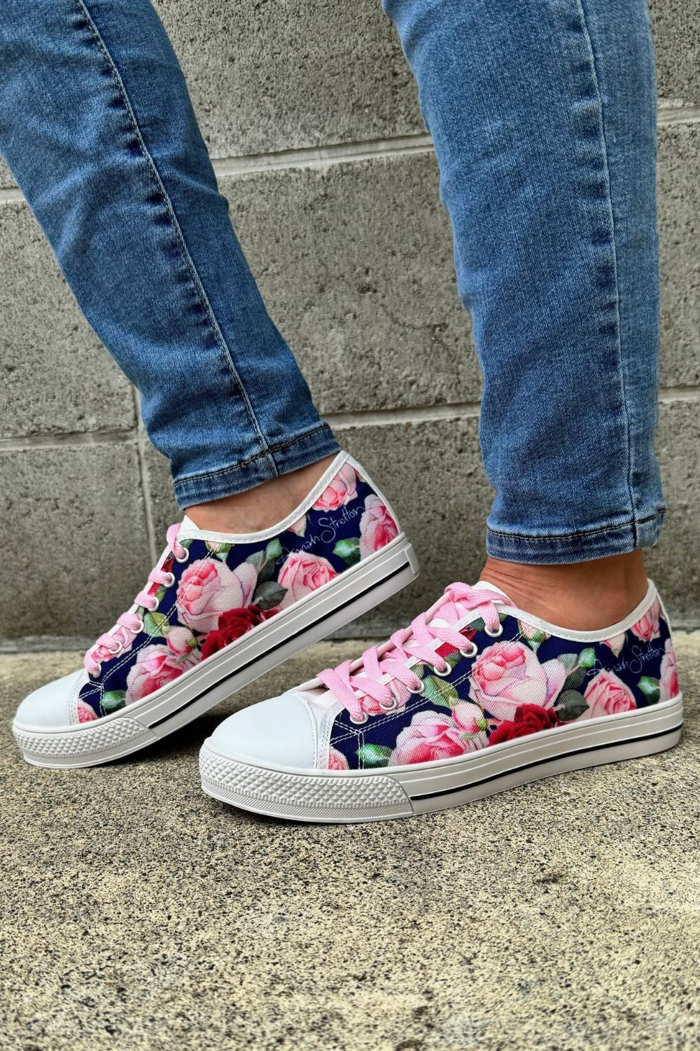 Pastel Rose Canvas Shoe - Pink