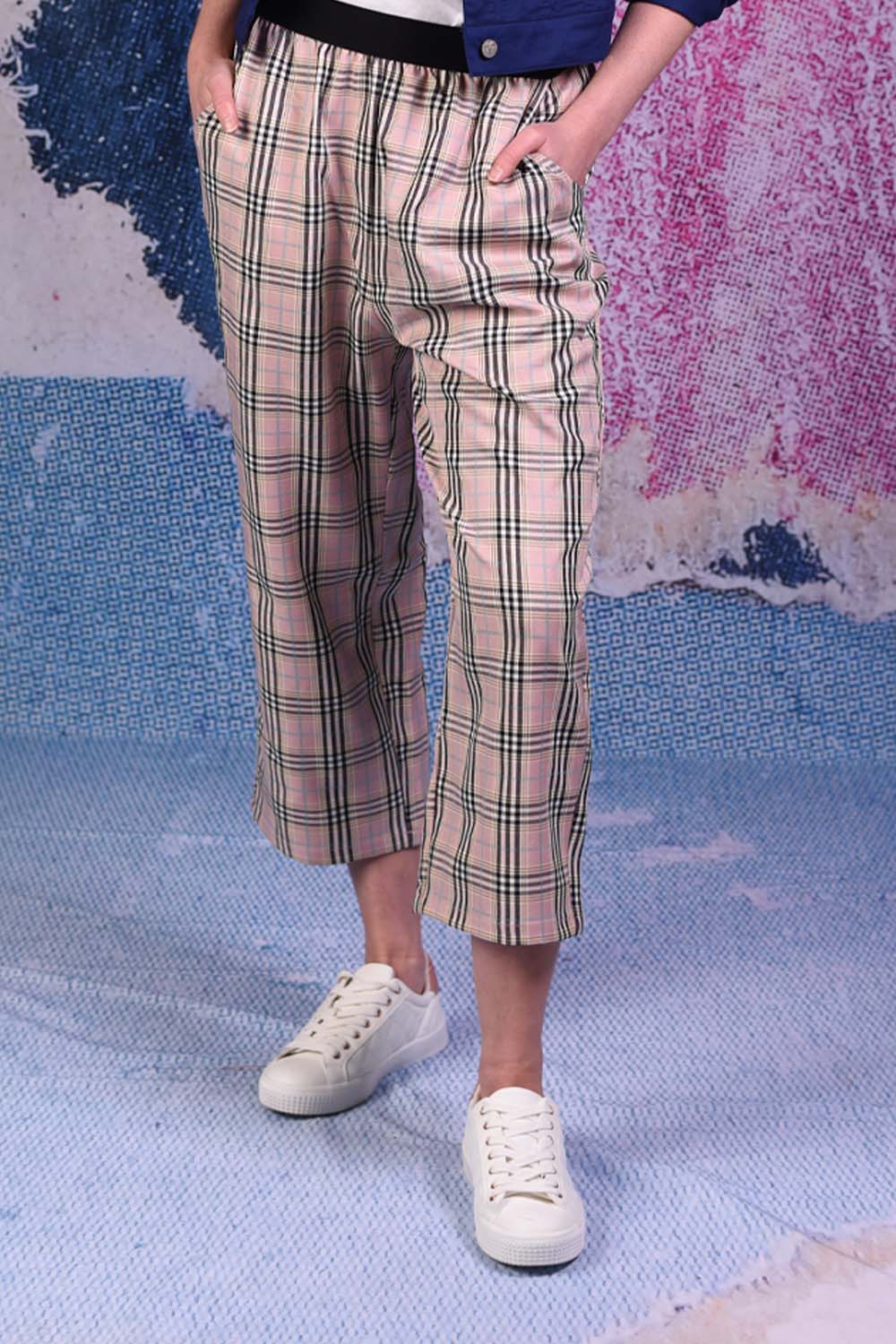 model wearing luka lilly pink plaid pants