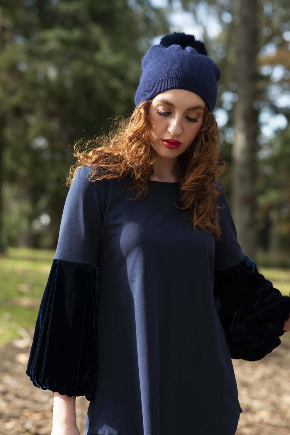 Designer head accessory pom pom beanie navy