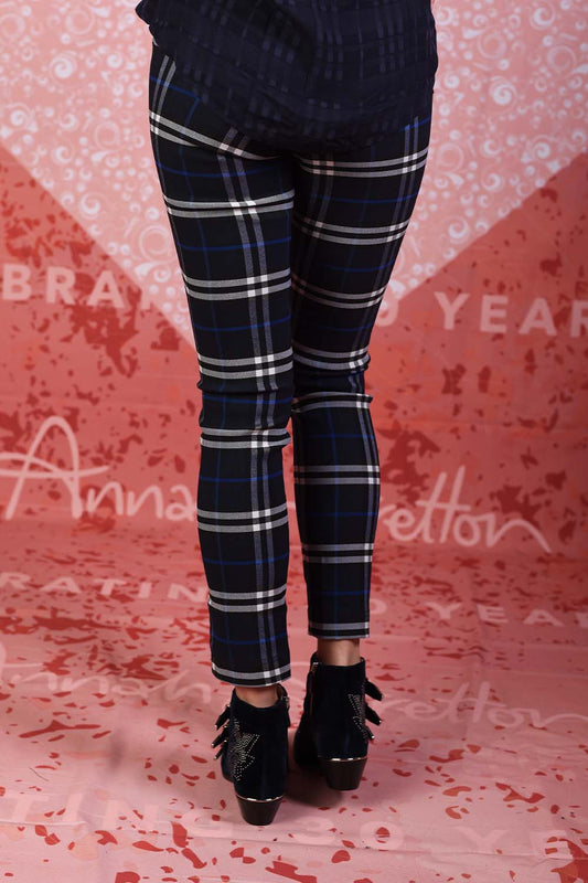 model wearing vita azure checkered pants